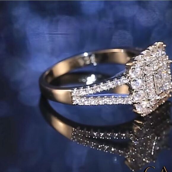 Elegant Square Cushion CZ Womens Formal Silver Fashion Engagement Ring Size 6 - Picture 9 of 15